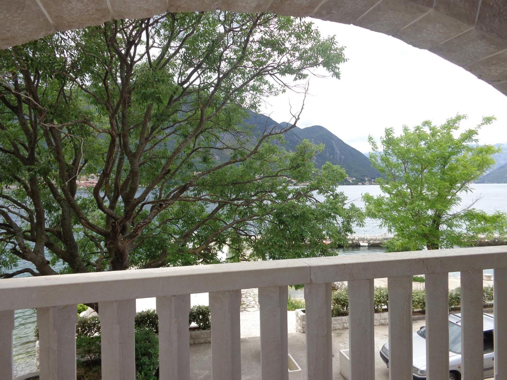 Apartments Bella Di Mare Kotor Dış mekan fotoğraf